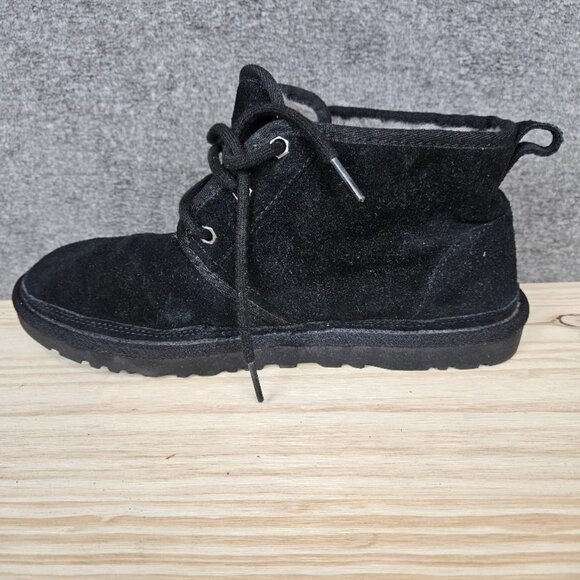 Ugg Mens Black Suede Chukka Boots Size 9 - Picture 9 of 11